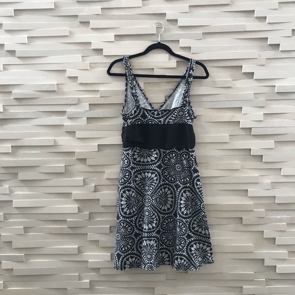 Patagonia dress - Picture 3 of 3